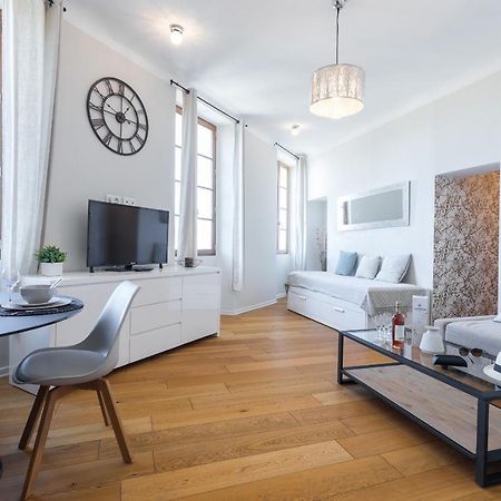 Ferienwohnung Gorgeous 1 Bdr With Gardens View In The Old Town Nizza Exterior foto