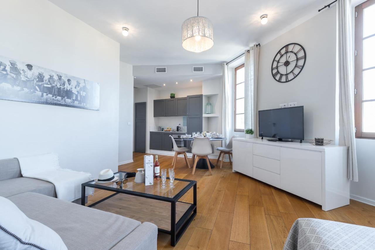 Ferienwohnung Gorgeous 1 Bdr With Gardens View In The Old Town Nizza Exterior foto