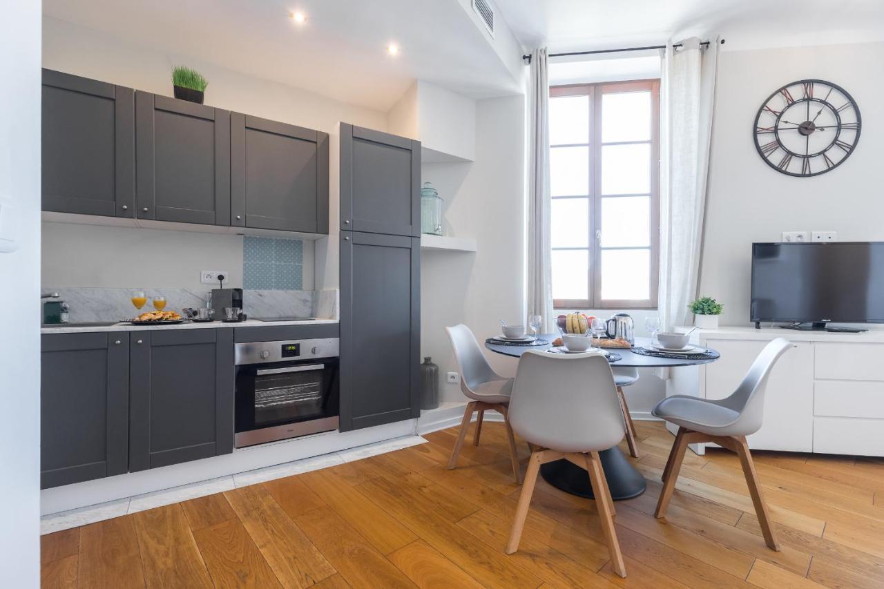 Ferienwohnung Gorgeous 1 Bdr With Gardens View In The Old Town Nizza Exterior foto